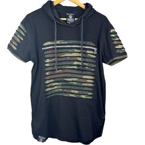 Switch Black & Green Camo Shred Rip Look Zipper Detail Short Sleeve Hoodie L